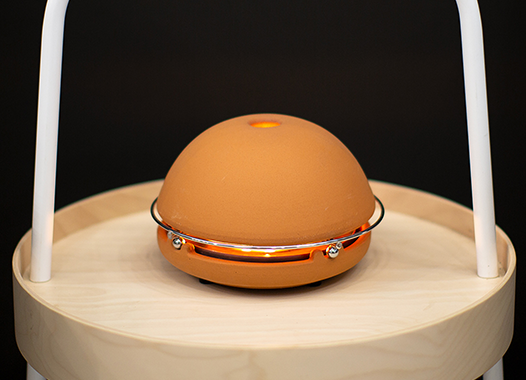 Egloo – Candle powered heater